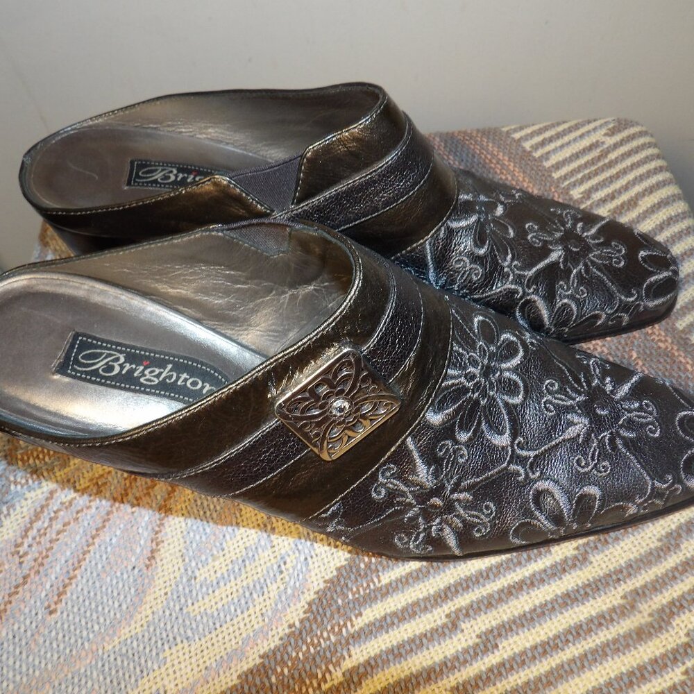 Brighton Embroidered Leather Chunk Heel Mule Sz 8.5 N